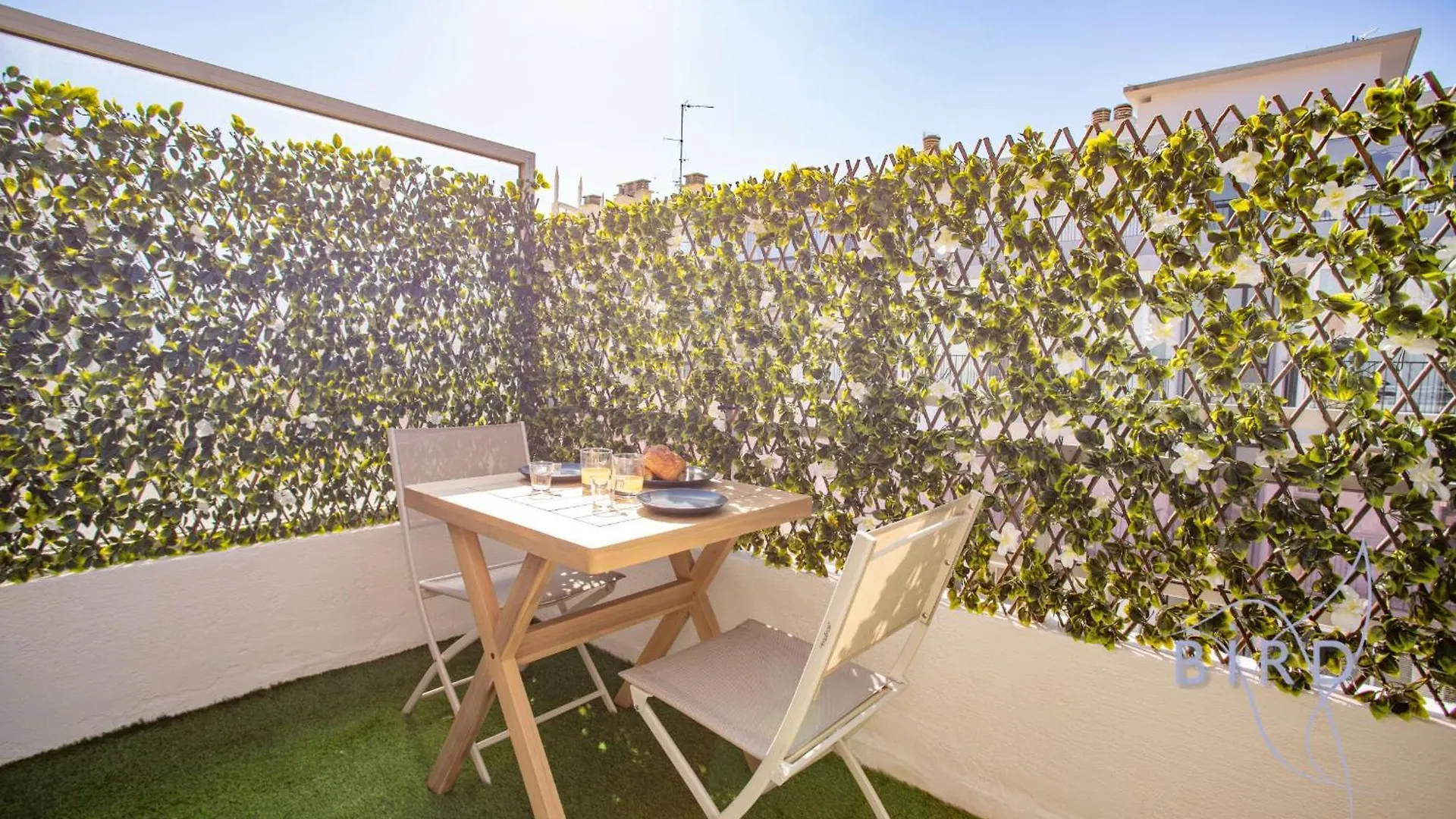 Sunny Flat In Juan Les Pins Apartment